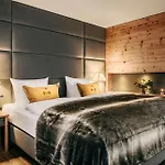 Grand Tirolia - Member Of Hommage Luxury Collection Hotel Kitzbuhel