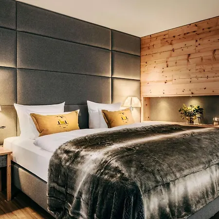 Grand Tirolia - Member Of Hommage Luxury Collection Hotel Kitzbuhel